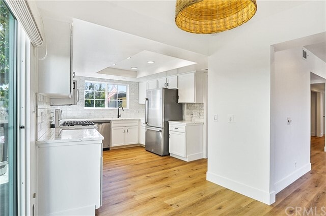 Building Photo - 33621 Blue Lantern St