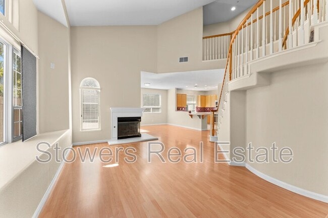Building Photo - 5659 Highcrest Ct