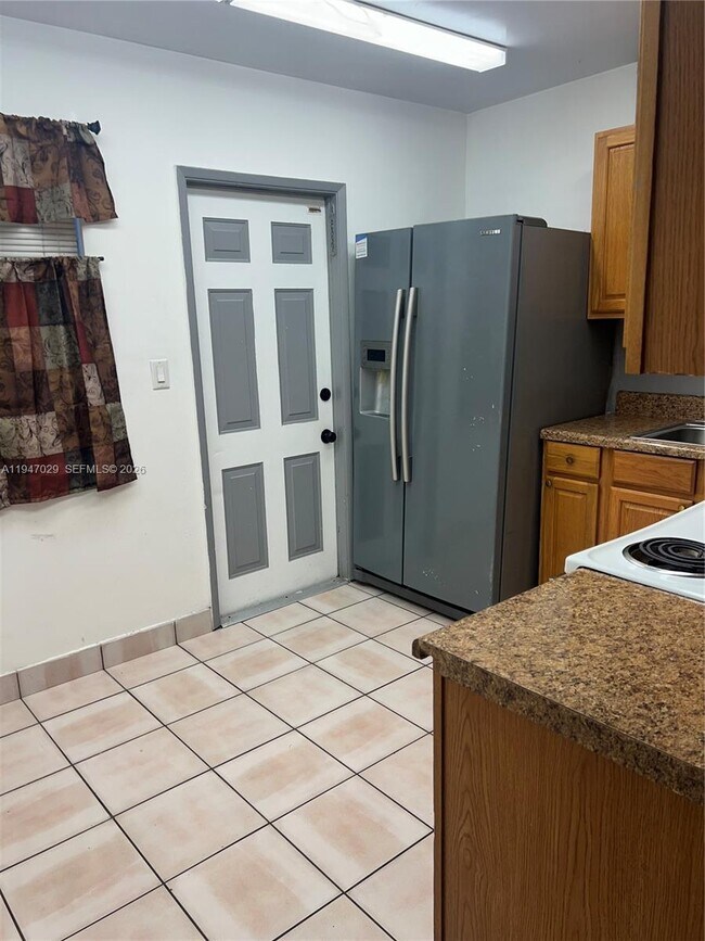 Foto del edificio - 9203 NW 38th Dr