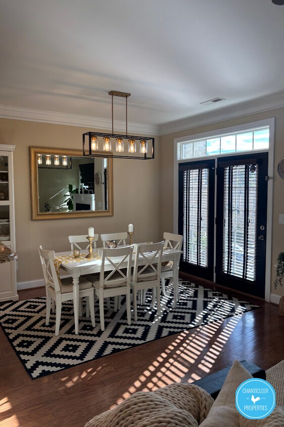 Foto principal - 716 1st St