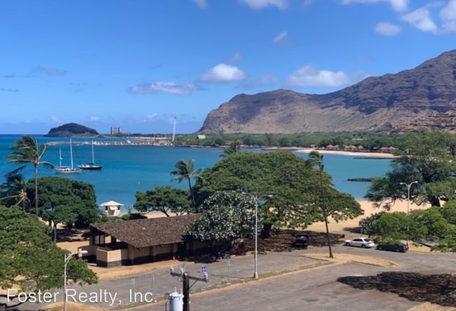 Building Photo - Studio, 1 bath House - 85-003 Pokai Bay St...