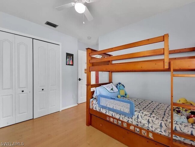 Foto del edificio - 13235 Hastings Ln