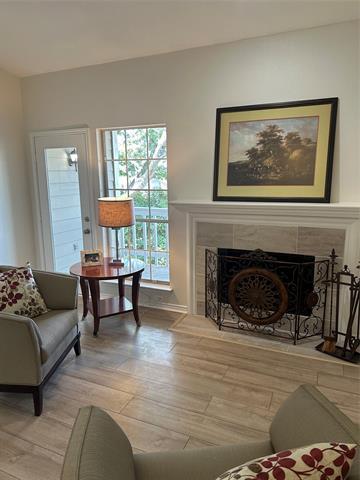 Foto principal - 8600 Coppertowne Ln