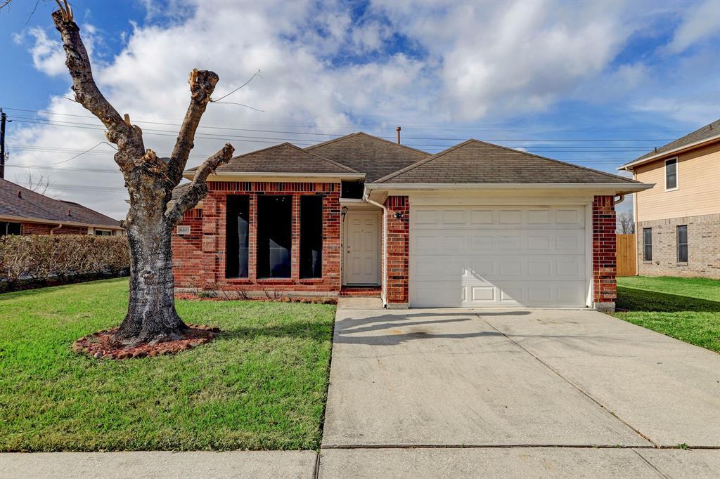 Foto principal - 8203 Eastpoint Blvd