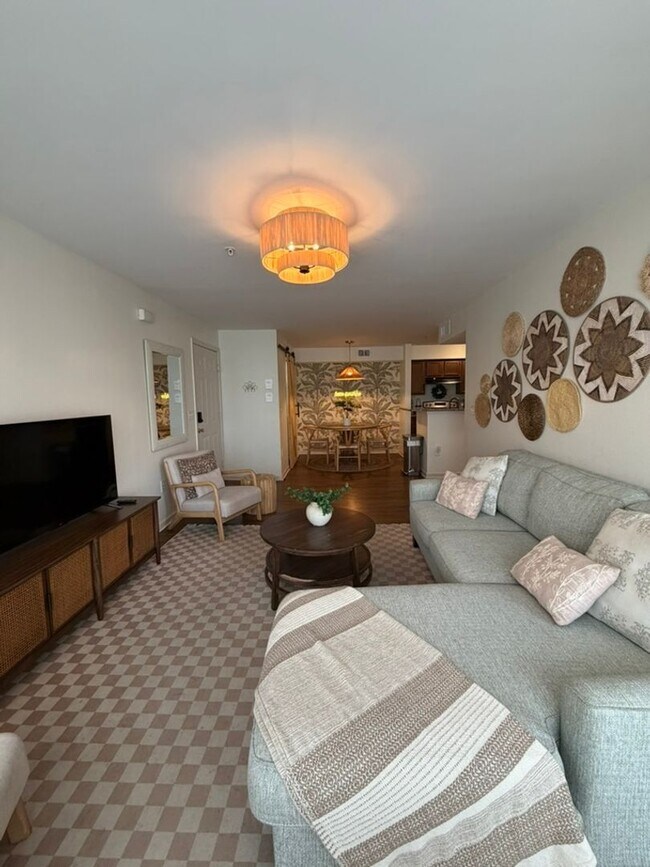 Foto del edificio - Furnished 3 Bedroom, 2 Bath Condo In Indian Lake!