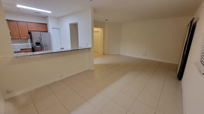 Foto del edificio - 10630 NW 88th St