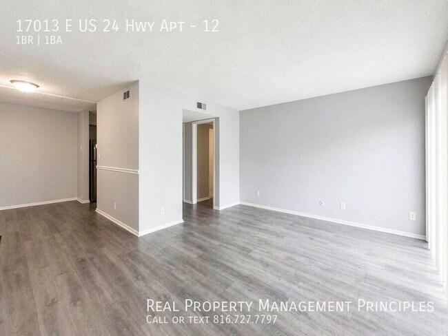 Foto del edificio - 17013 E US 24 Hwy Apt-12