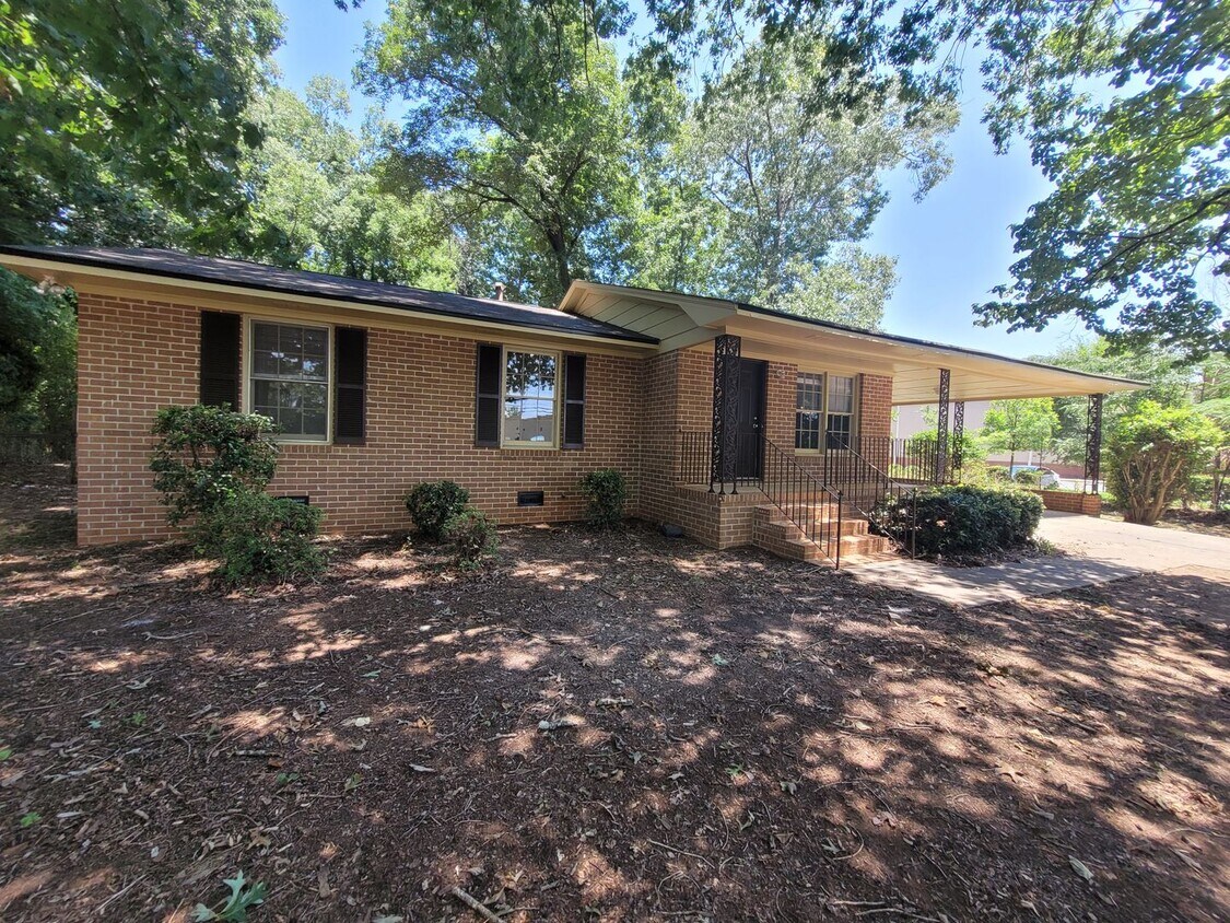 Clarke Co. - Athens, GA Huntington Ct - 3 ... - Clarke Co. - Athens, GA Huntington Ct - 3 ...