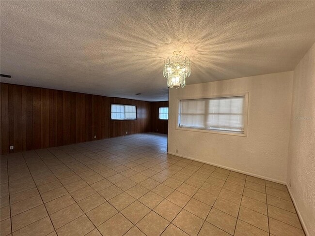 Building Photo - 25 E Street Unit
