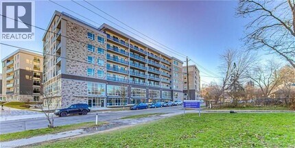Building Photo - 275 Larch St