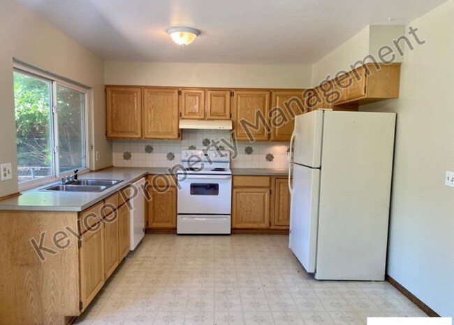 Foto del edificio - 2805 Redwing Rd