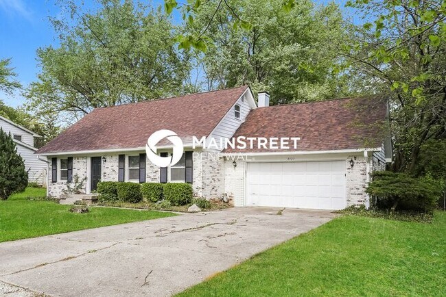 Foto del edificio - 4 Bedroom Pet-Friendly Home in INDIANAPOLIS, IN with Main Street Renewal