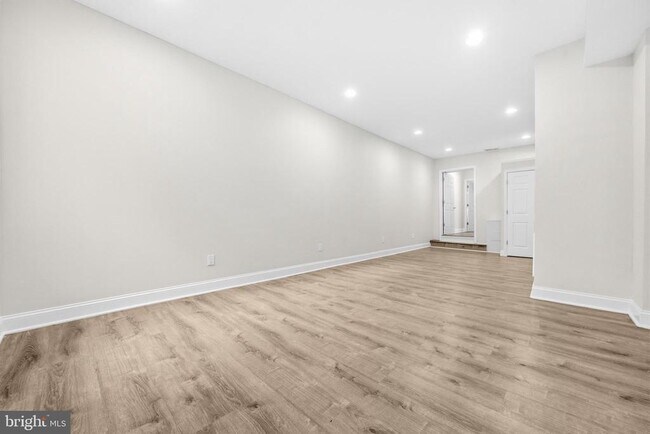 Foto del edificio - 3928 14th St NW
