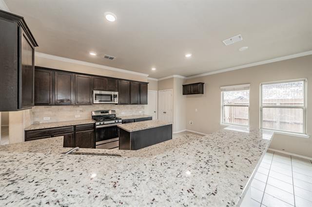 Building Photo - 14620 Mainstay Way