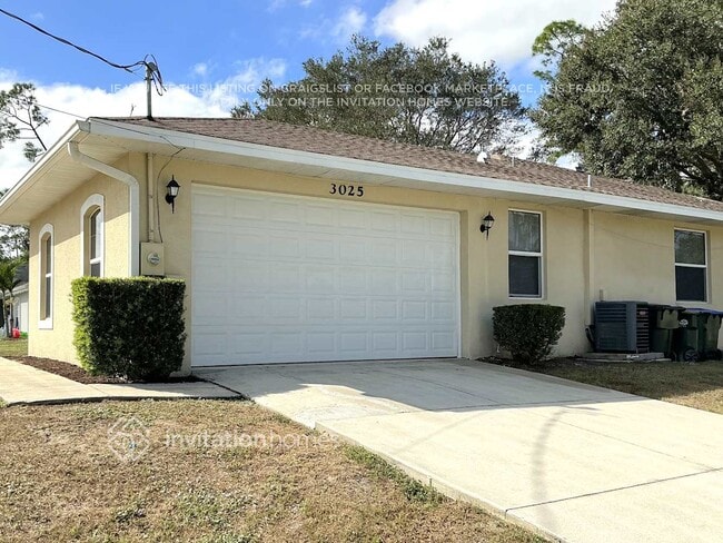 Building Photo - 3025 Dalhart Ave