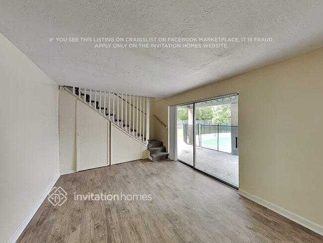 Foto del edificio - 10850 111th St N