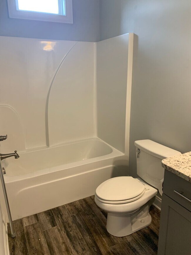 Foto del edificio - College Oaks