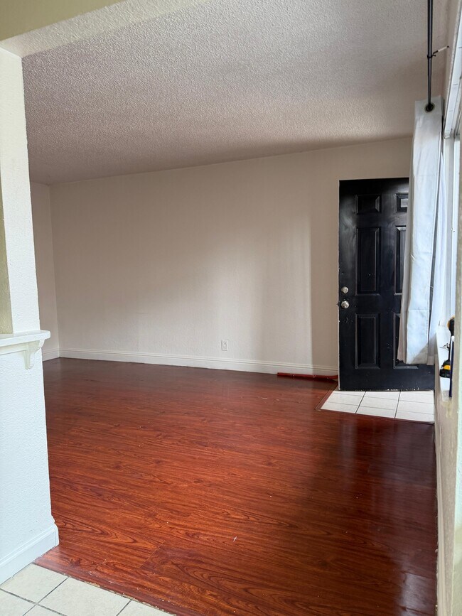 Foto del edificio - 524 S 17th St