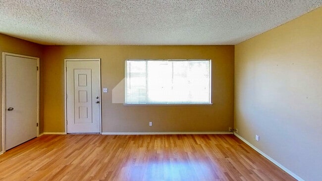 Building Photo - 1 La Pera Ct