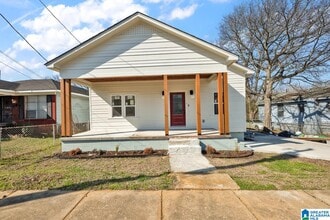 Building Photo - 1720 34th Pl N