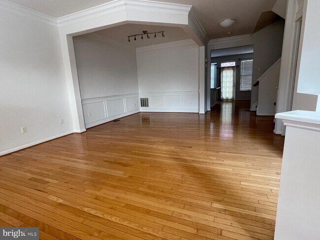 Building Photo - 2627 Tarleton Corner Dr