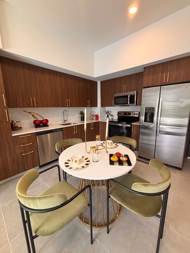 Foto del edificio - 1904 Monroe St