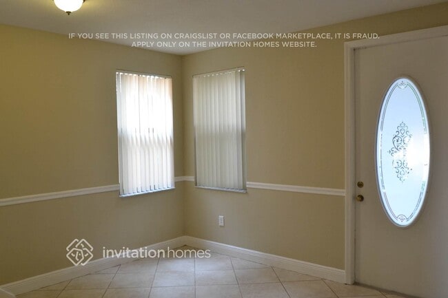 Foto del edificio - 3720 SW 69th Ave