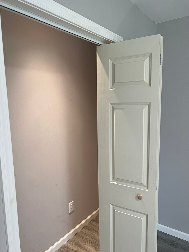 405 Maple Ct, Goshen, IN 46526 House Rental in Goshen, IN