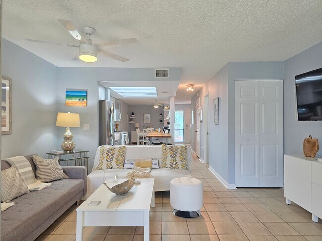 Building Photo - 5500 Ocean Shore Blvd
