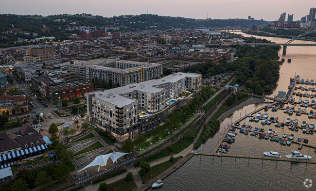 Building Photo - The Park at Southside Works