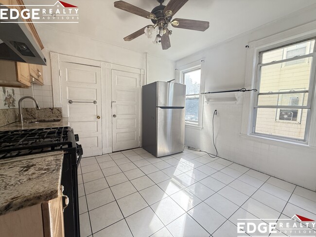 Photo - 97 Franklin St Apartment