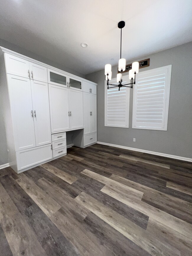 Dining area - 64 Jaripol Cir