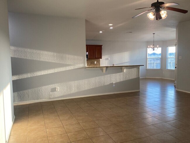 Building Photo - 3 BEDROOM, BELTON ISD