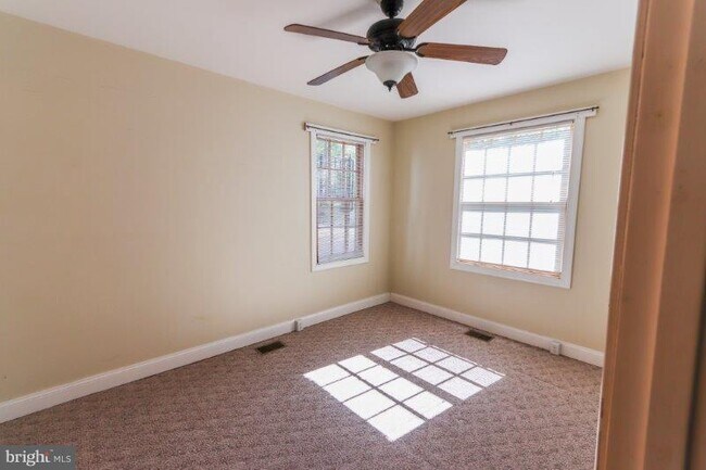 Building Photo - 3538 Greenmount Ave