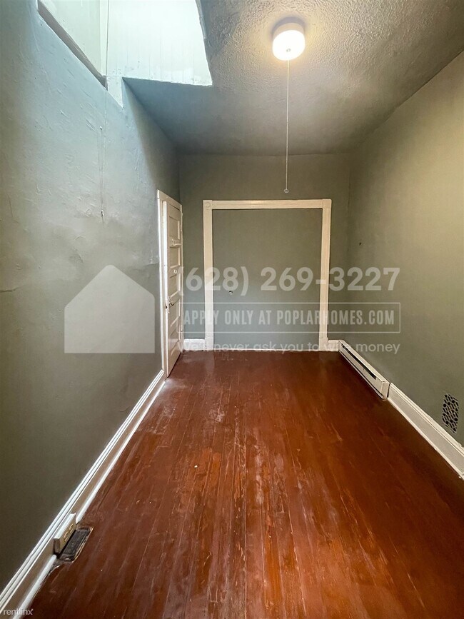 Building Photo - 3 br, 1 bath House - 110 S Catherine Street -