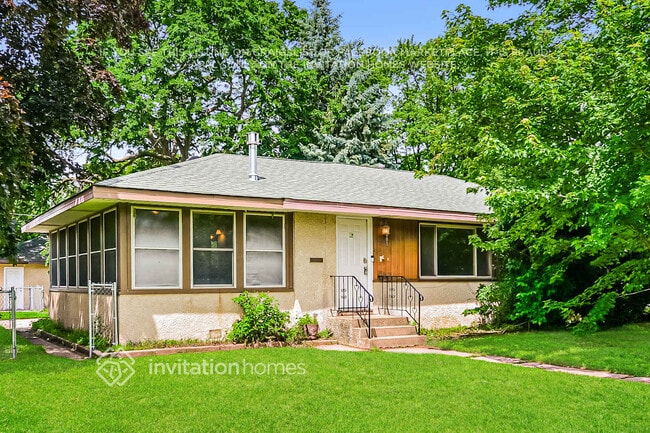 Building Photo - 5801 N Irving Ave