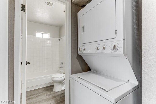 Foto del edificio - 444 N 13th St