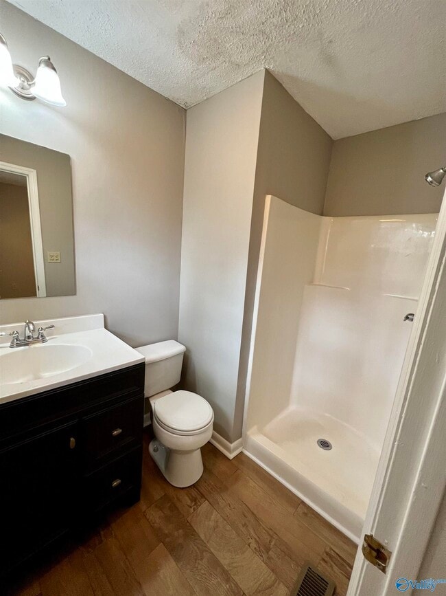 Building Photo - 15411 Rise St