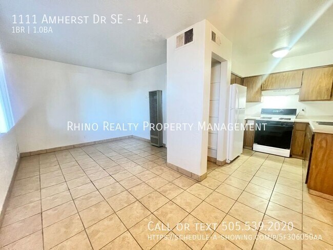 Building Photo - 1111 Amherst Dr SE
