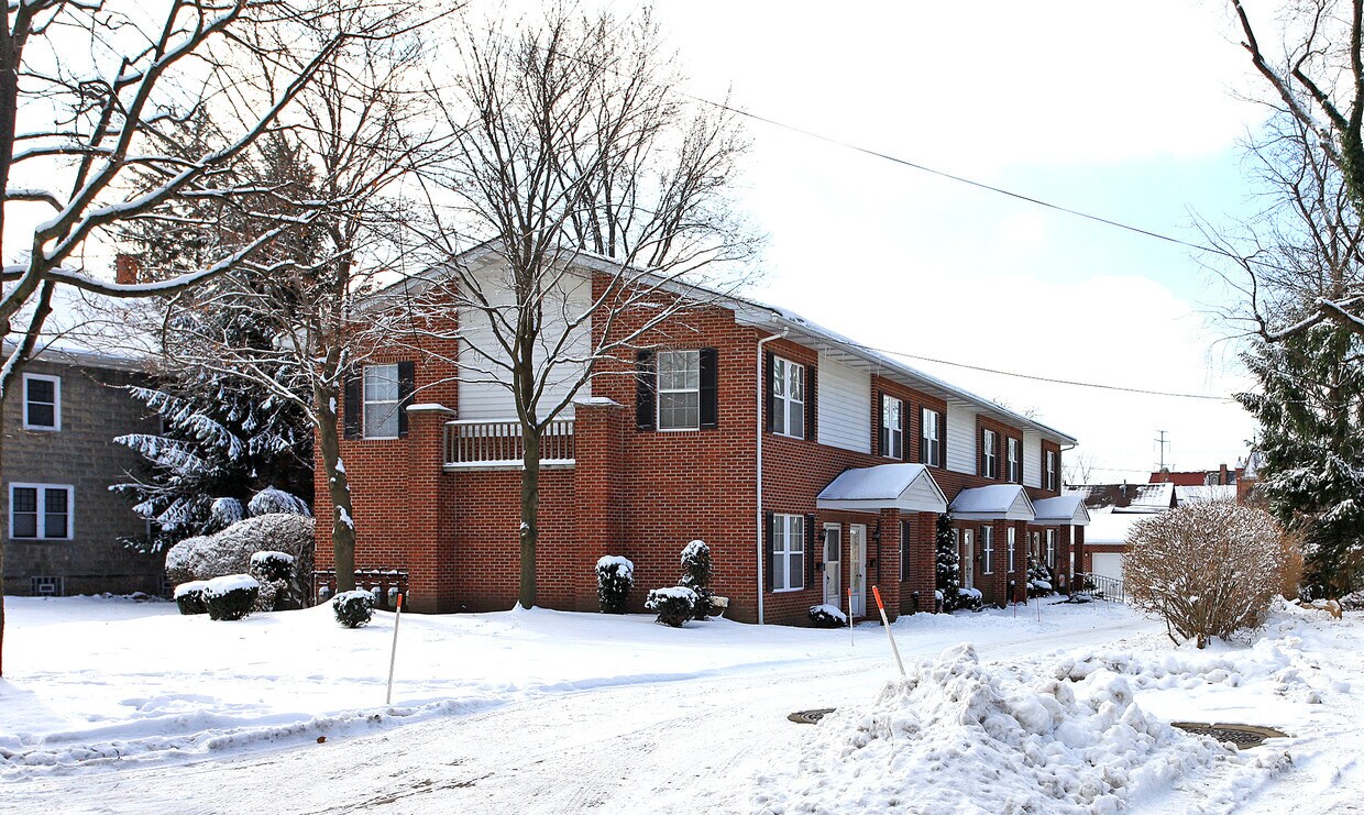Primary Photo - 750 Washington St