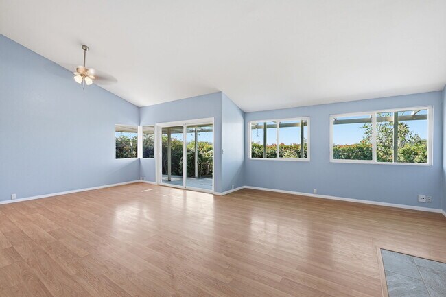 Building Photo - 1999 Seawind Way