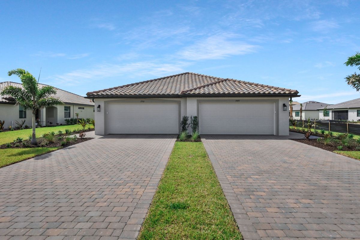 Foto principal - 19501 Hinkley Dr