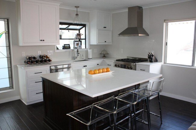 kitchen and island - 203 Gull St