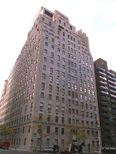 Foto del edificio - 740 Park Ave