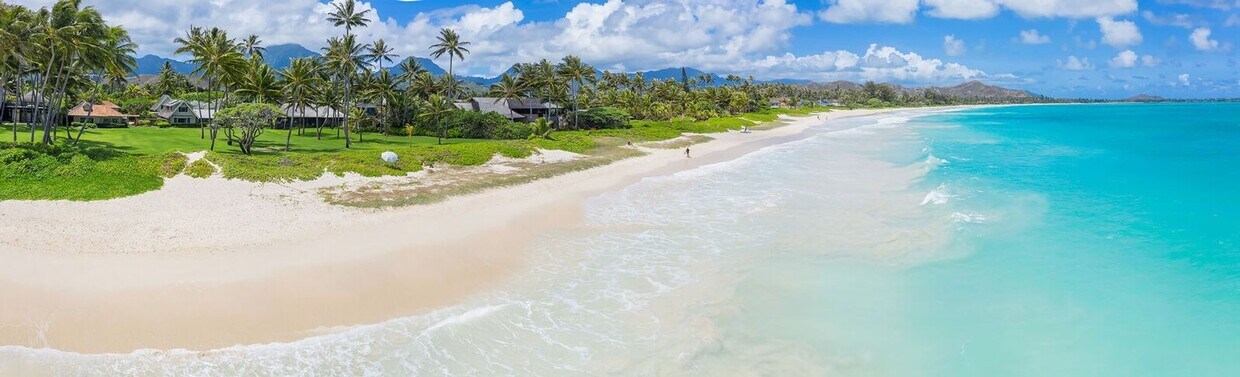 Primary Photo - Large Private Luxury Home w/Pool, A/C and ...