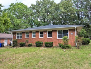 Building Photo - 16 Bolin Heights