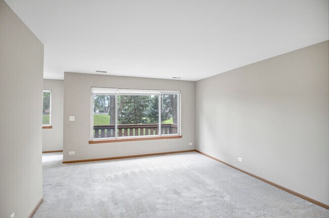 Foto del edificio - 737 Candleridge Ct