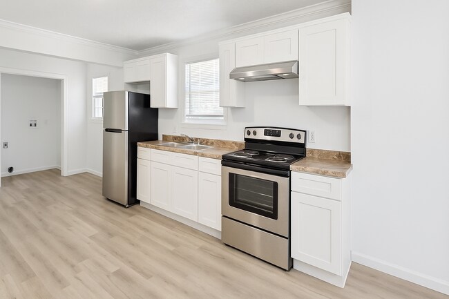 Foto del edificio - 610 E Ave E