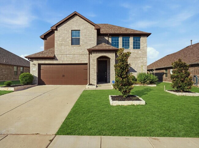 Foto del edificio - 1128 Red Hawk Ln