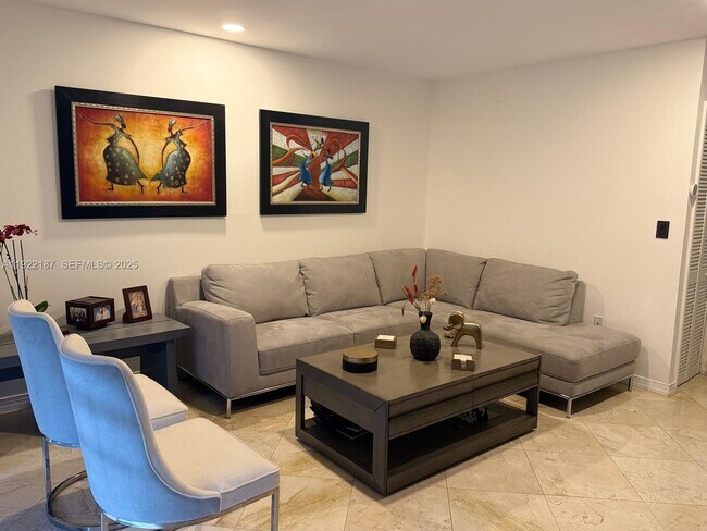 Foto del edificio - 233 E Forest Oak Cir